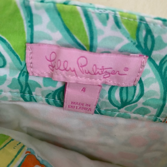 Lilly Pulitzer Skort Sz 4 in Just Add Lemon print - Picture 3 of 3
